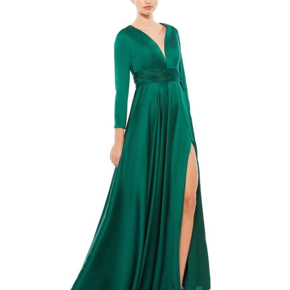 Mac Duggal Dresses & Skirts - Ieena for Mac Duggal LONG SLEEVE RUCHED WAIST A-LINE GOWN